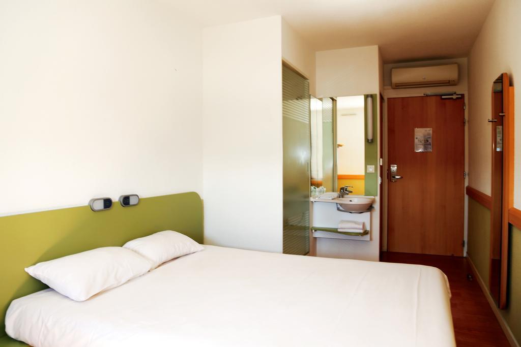 Ibis Budget Aubenas Værelse billede